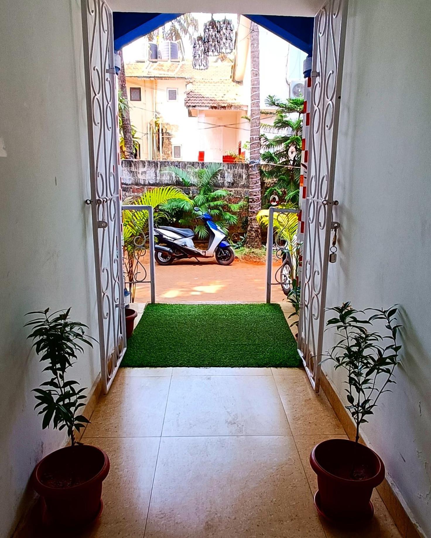 Casa Somanjo Inn Calangute Esterno foto