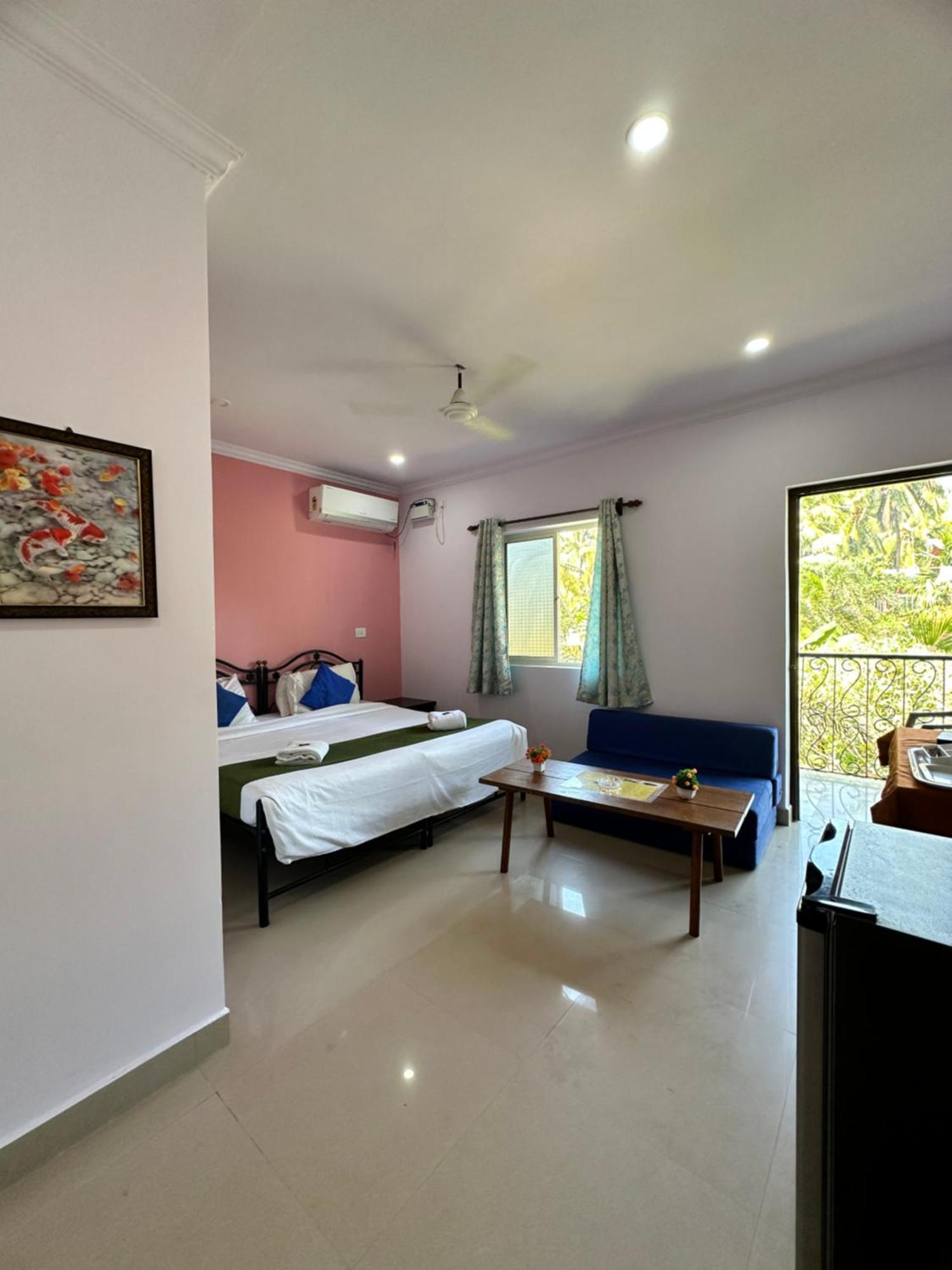 Casa Somanjo Inn Calangute Esterno foto